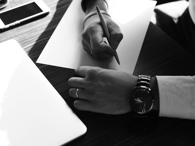 Transaction control and documentation